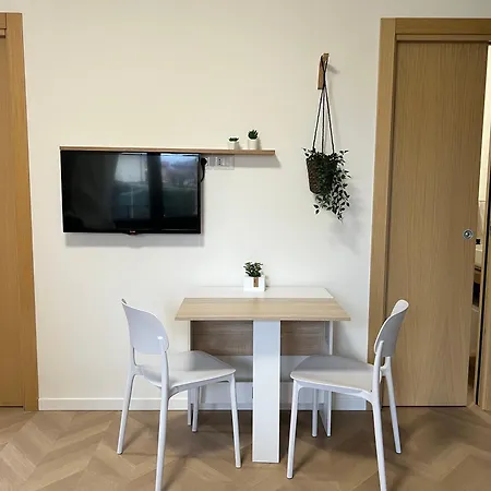 Apartment Bloomhouse - Porlezza